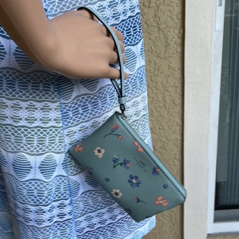 Coach Mystical Floral Corner Zip Wristlet Light Teal Multi - Picture 13 of 16